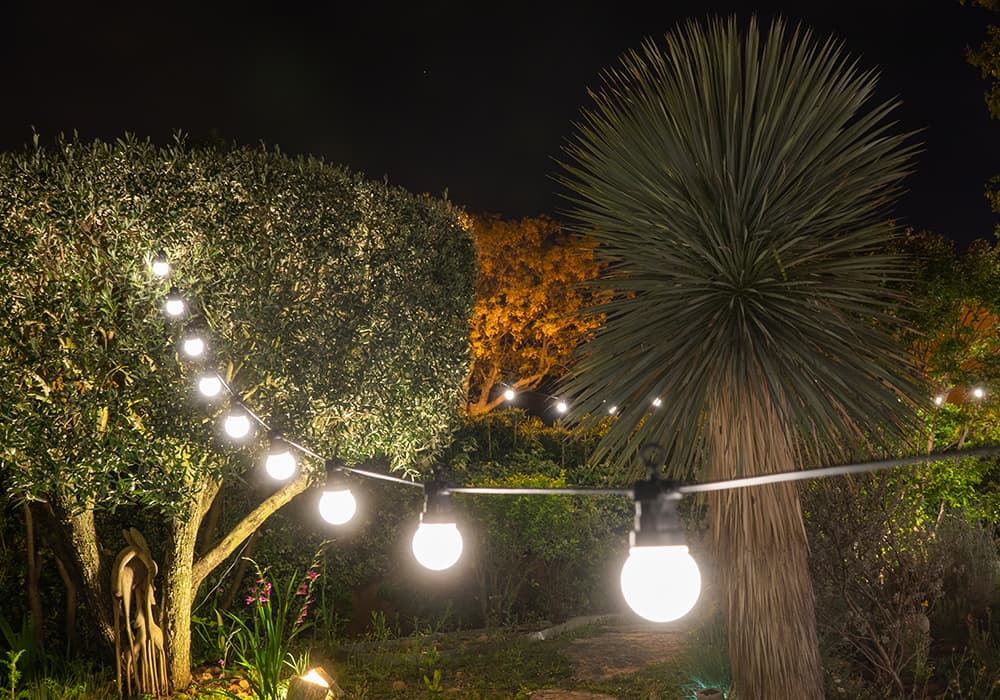 Guinguette Solaire White Edition 32 LED